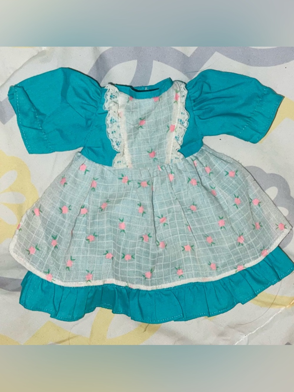 Vintage Fisher Price My Friend Becky Doll dress only 1981 7”